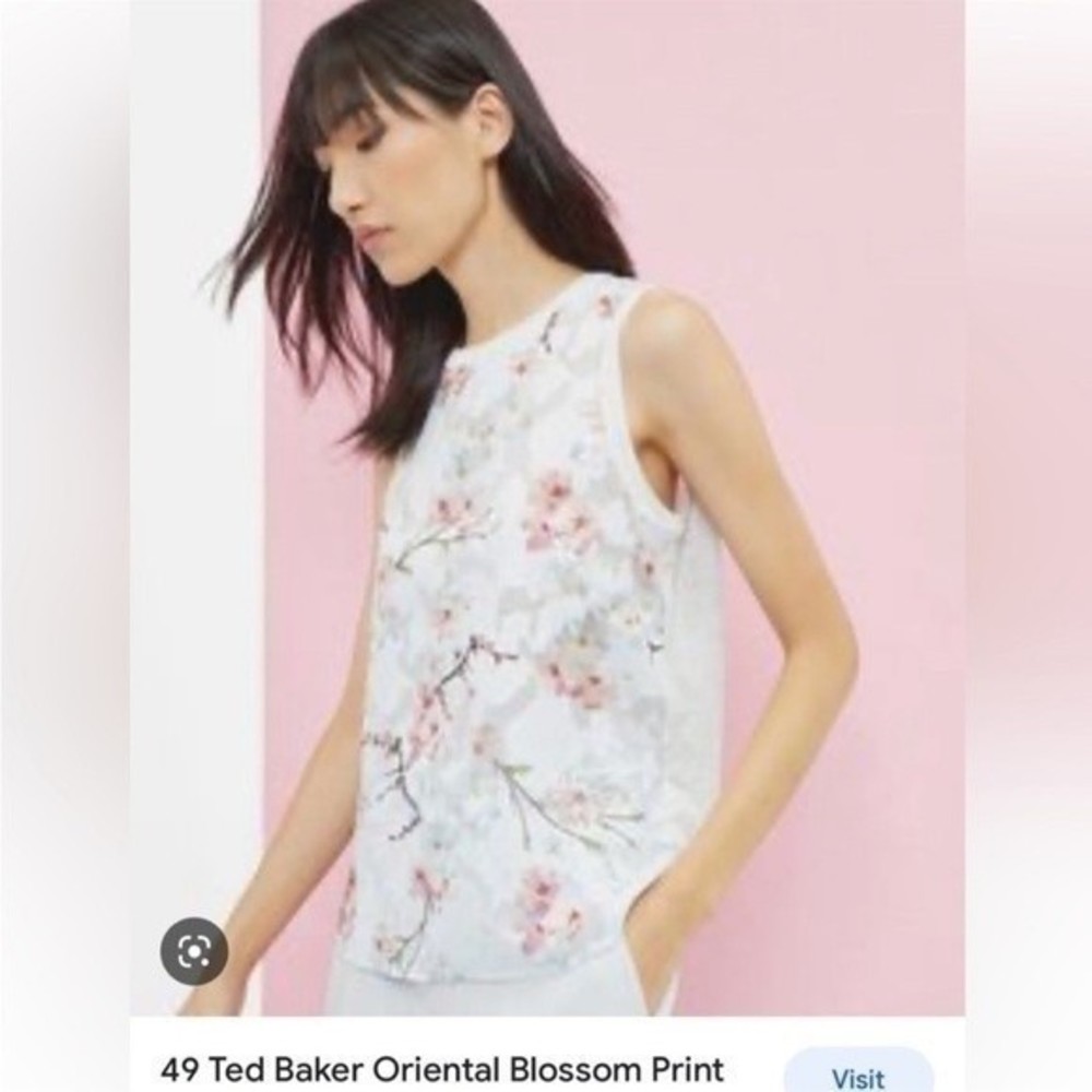 Ted Baker London Oriental Cherry Blossom Print. Light grey. Size 0